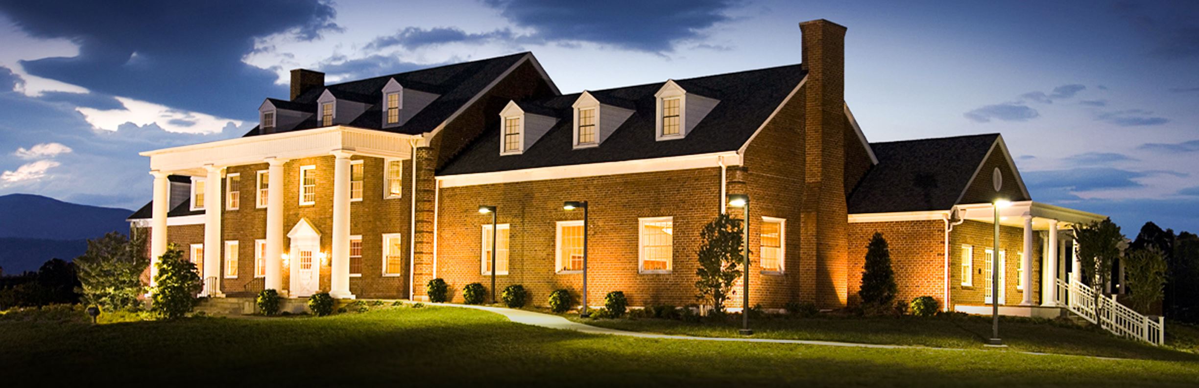 Vinton War Memorial at Night